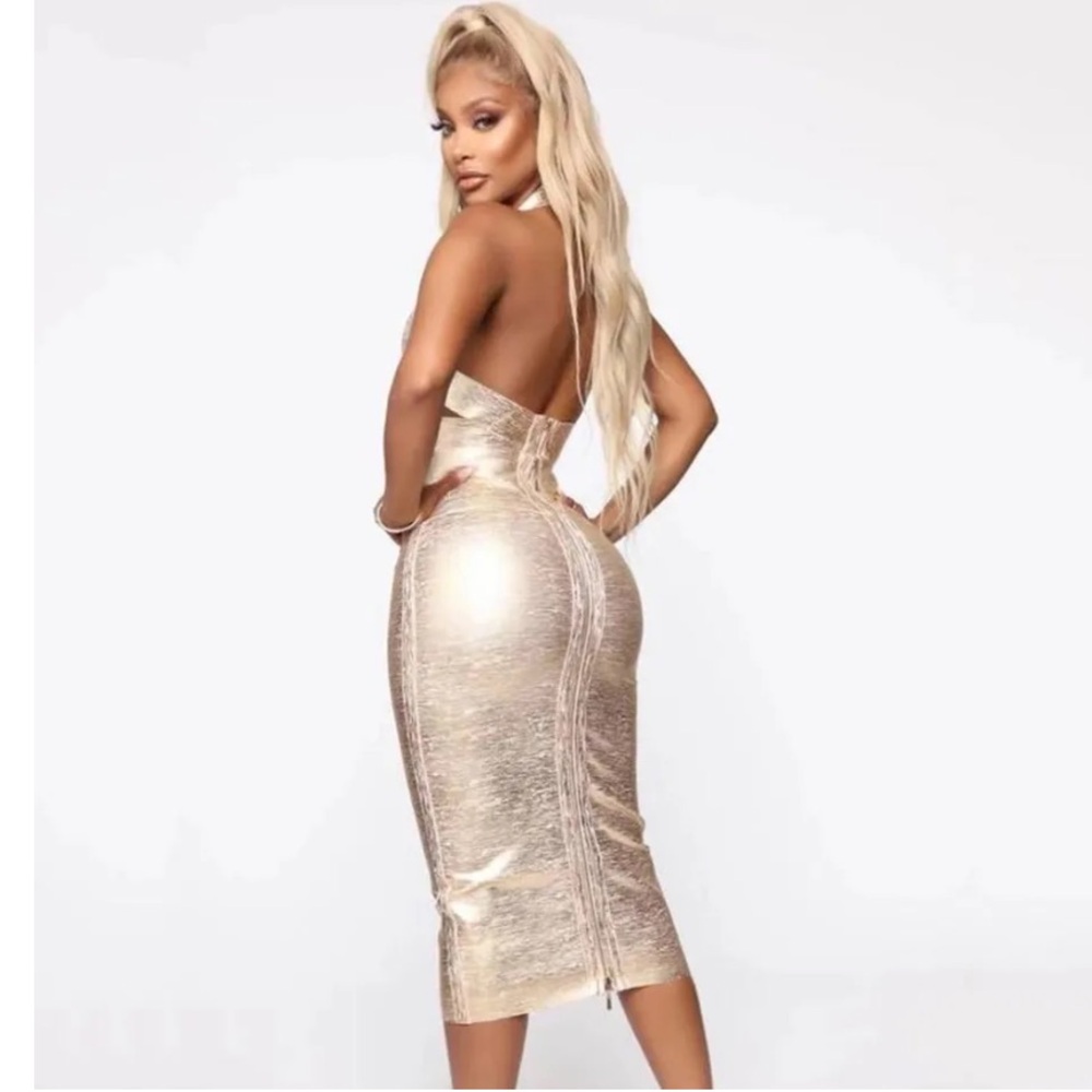 Bella Barnett Gold Two Piece Bodycon Set Halter Top & Midi Skirt Medium NWTS - Picture 3 of 12
